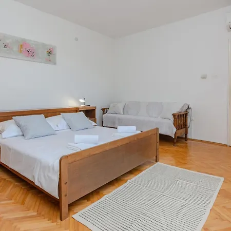 Stunning In With Wifi Apartmán