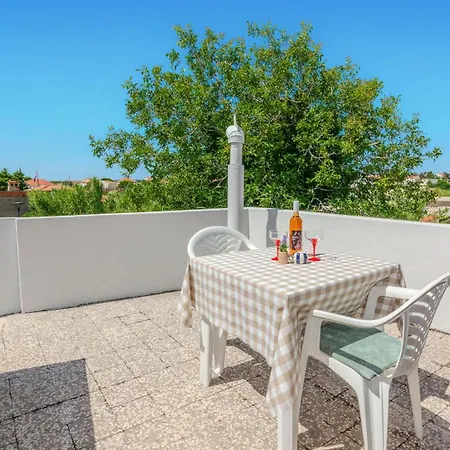 Stunning In With Wifi Apartment *